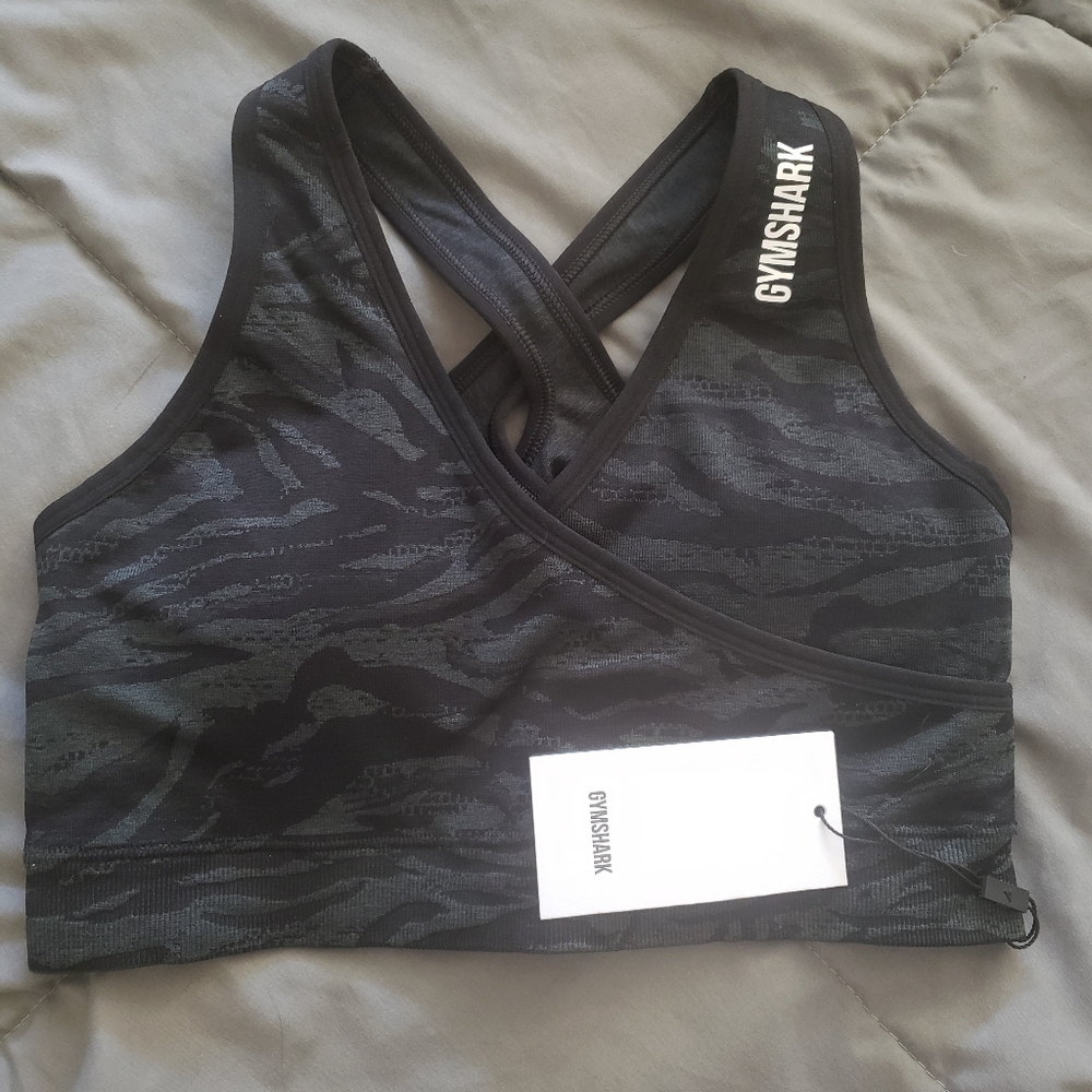 NWT Gymshark Adapt Animal Seamless Bra - Black - M
